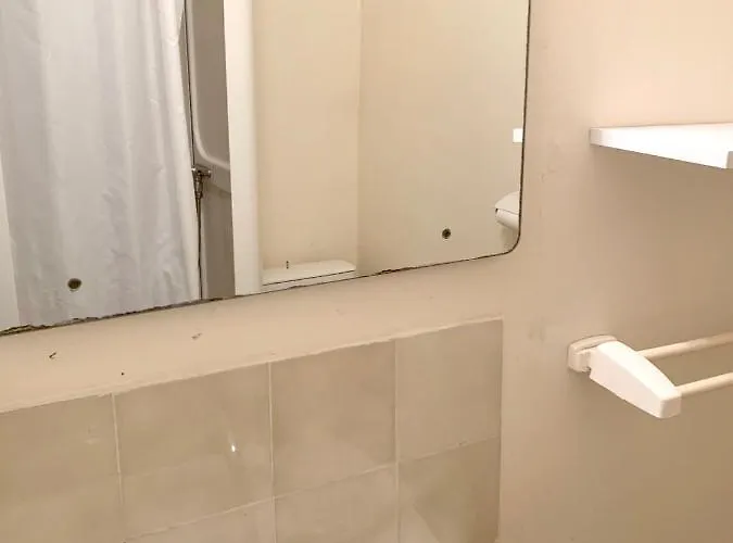 Cosy A Neris-les-bains, 20 M², Balcon Avec Vue * Néris-les-Bains