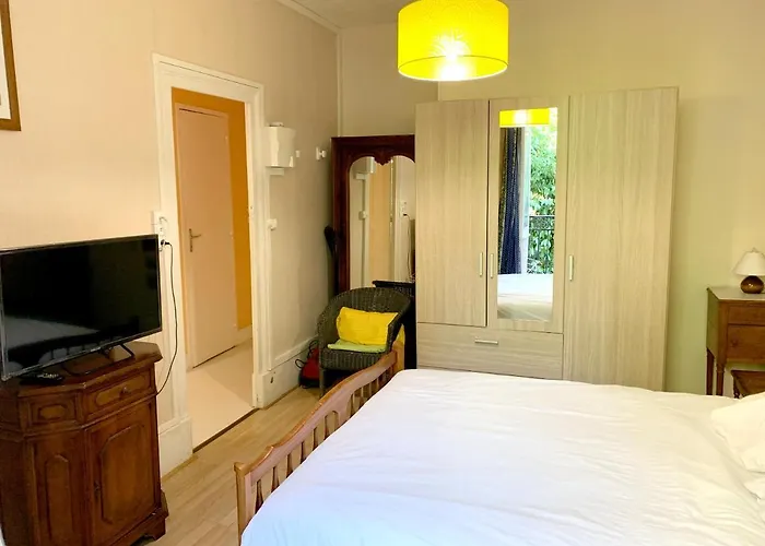 アパート Cosy A Neris-les-bains, 20 M², Balcon Avec Vue Néris-les-Bains